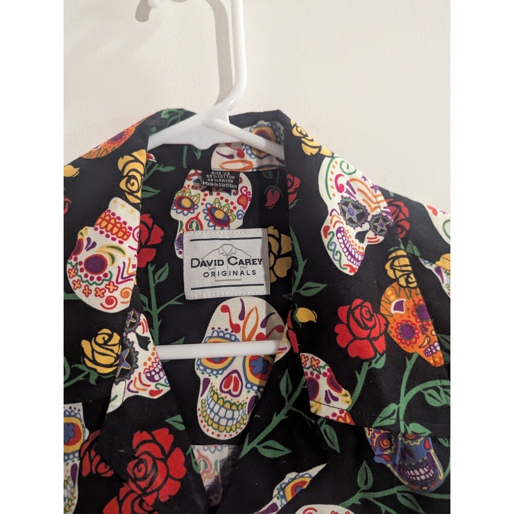 David Carey Day of the Dead Sugar Skulls Floral Camp Button Down Shirt XS - Picture 2 of 11